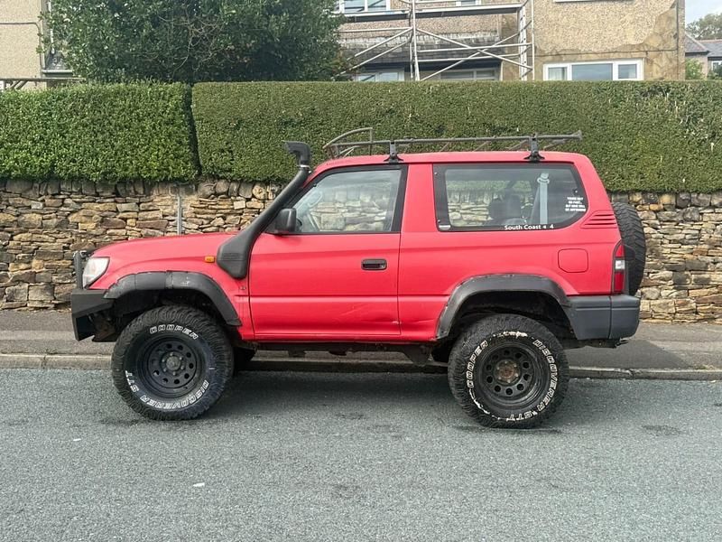 Used Toyota Land Cruiser 1997 Red SUV
