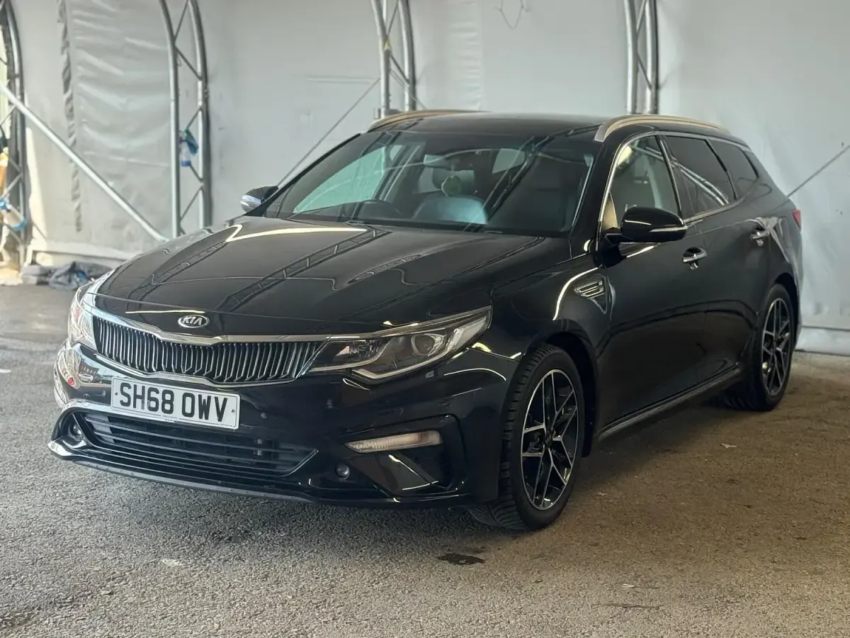 Used Kia Optima 136 HP (100 kW) 2018 Black Estate