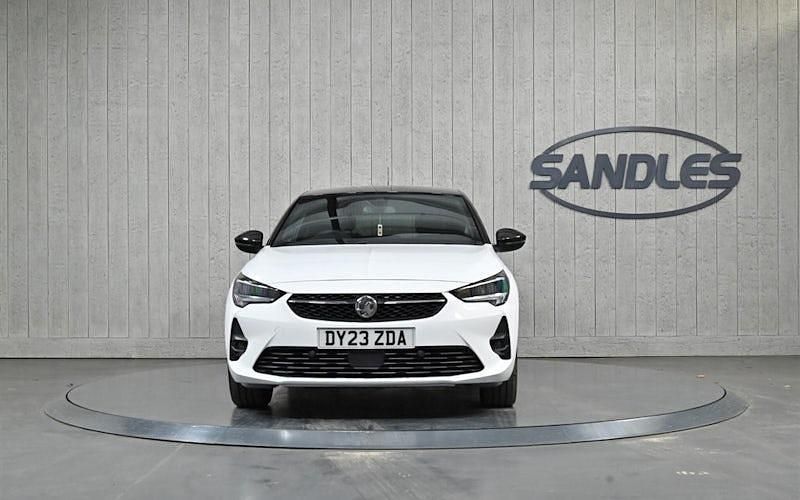 Used Vauxhall Corsa 75 HP (55 kW) 2023 White Hatchback