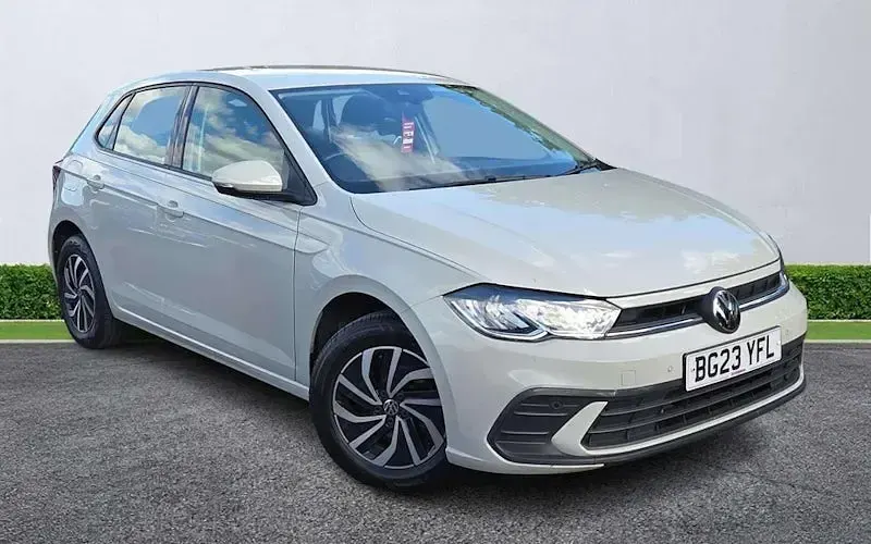 Used VW Polo Life 80 HP (58 kW) 2023 Hatchback