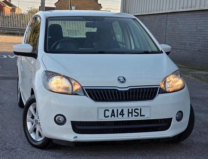 White Used 2014 Skoda Citigo Elegance Hatchback | £3,295 (Good price) - Image 1/4
