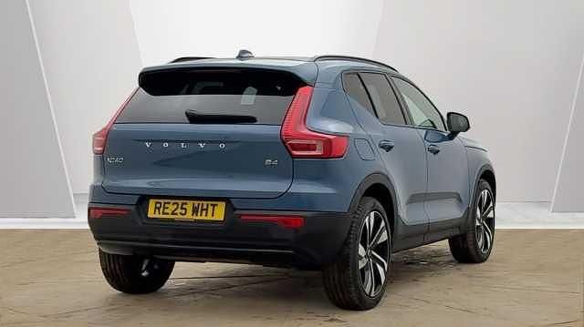 Used Volvo XC40 Ultra 194 HP (142 kW) 2025 Blue SUV