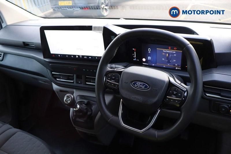 Used Ford Transit Custom Limited 136 HP (100 kW) 2024 Grey Van