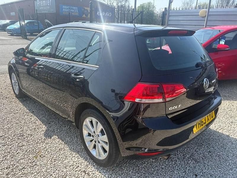 Used VW Golf VII SE 105 HP (77 kW) 2013 Black Hatchback