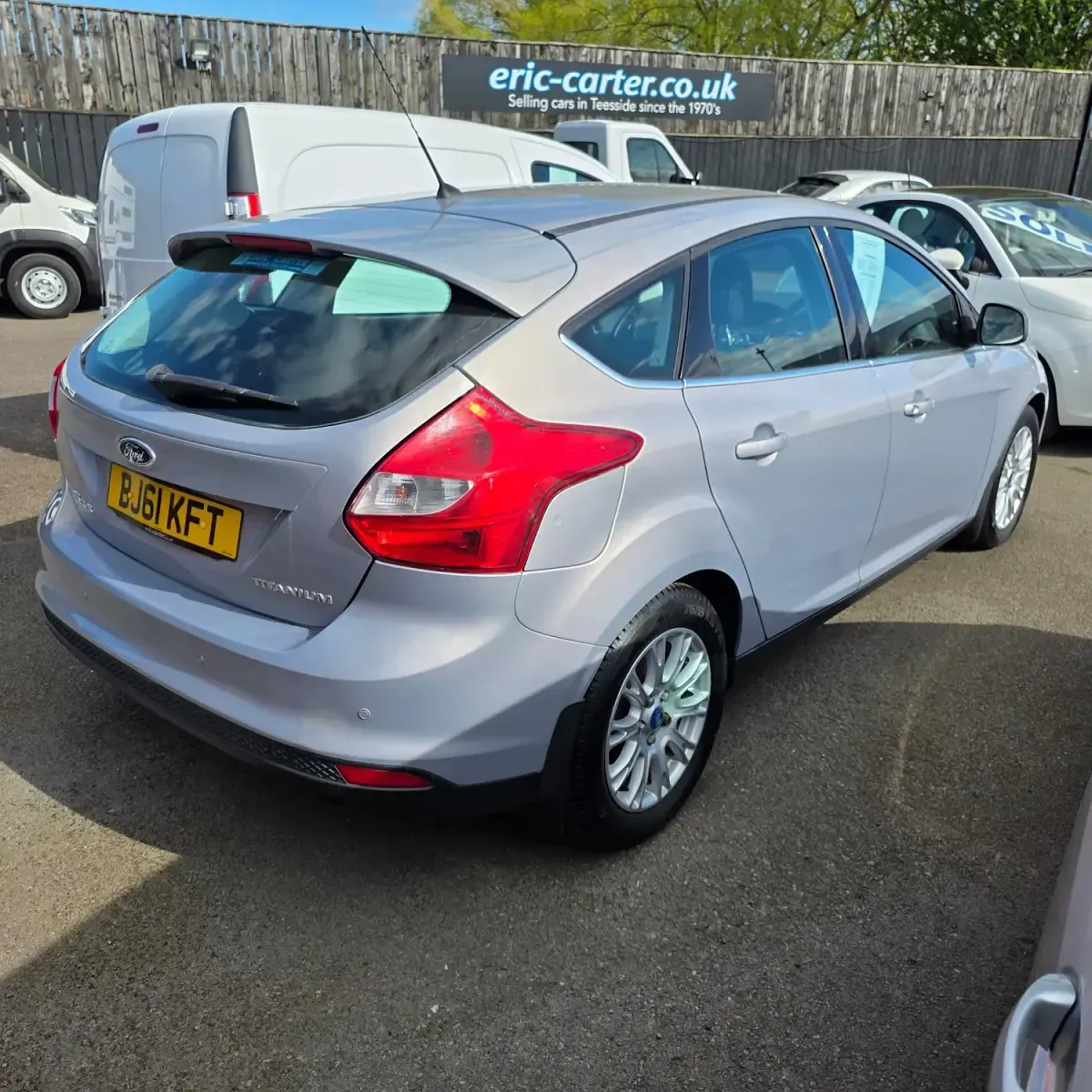 Used Ford Focus Titanium 125 HP (91 kW) 2011 Silver Hatchback
