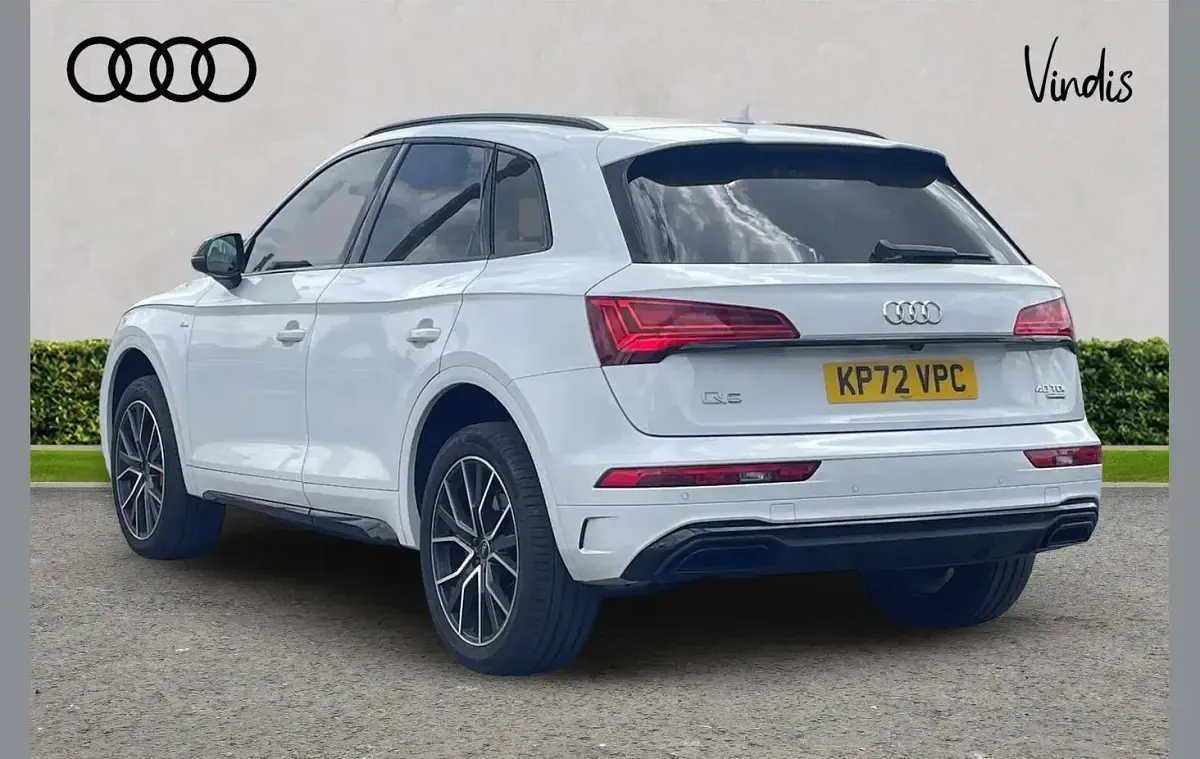 Used Audi Q5 Comfort 200 HP (147 kW) 2022 White SUV