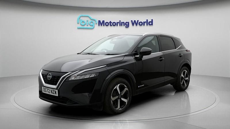 Used Nissan Qashqai N-Connecta 190 HP (139 kW) 2022 Black SUV