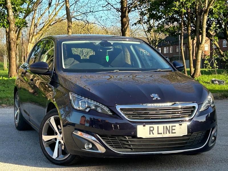 Used Peugeot 308 Allure 130 HP (95 kW) 2017 Blue Hatchback