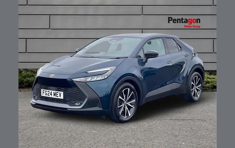 Used Toyota C-HR Design 138 HP (101 kW) 2024 Blue SUV