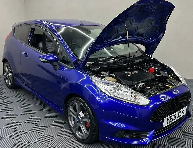 Used Ford Fiesta ST 2016 Blue Hatchback