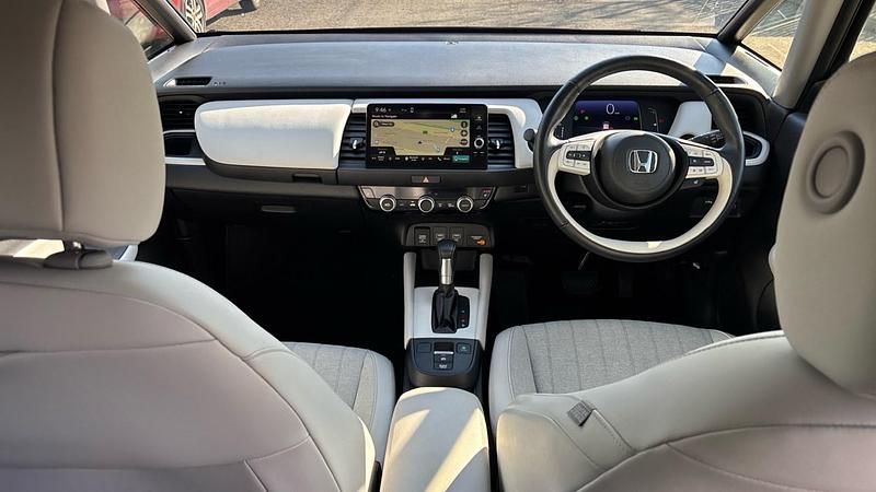 Used Honda Jazz Hybrid 109 HP (80 kW) 2022 Blue Hatchback