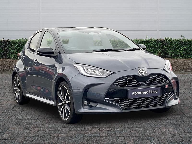 Used Toyota Yaris Hybrid Sport 2025 Grey Hatchback