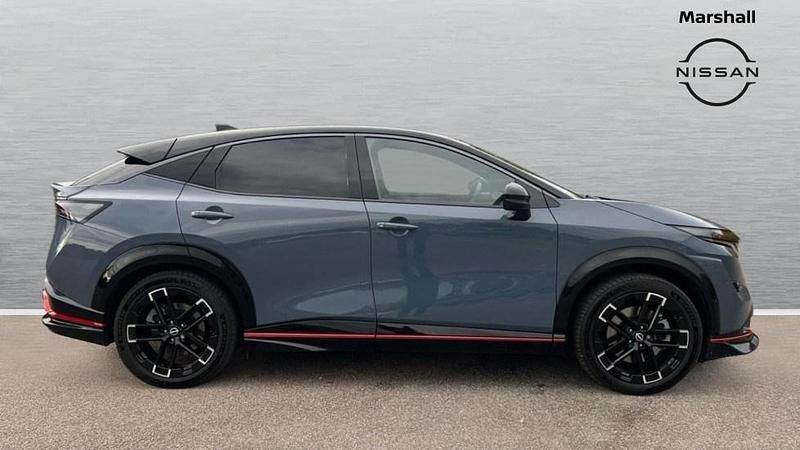 Used Nissan Ariya Nismo 319 kW (435 HP) 2025 Two tone  stealth grey/pearl black roof SUV