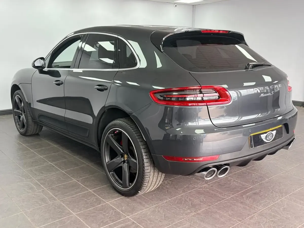Used Porsche Macan 2018 Grey SUV