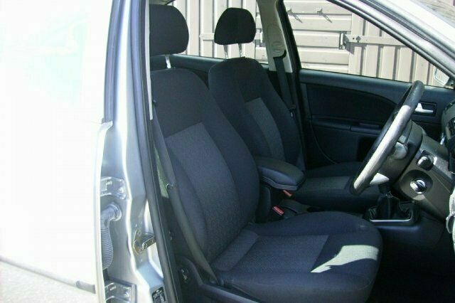 Used Ford Mondeo 2004 Hatchback