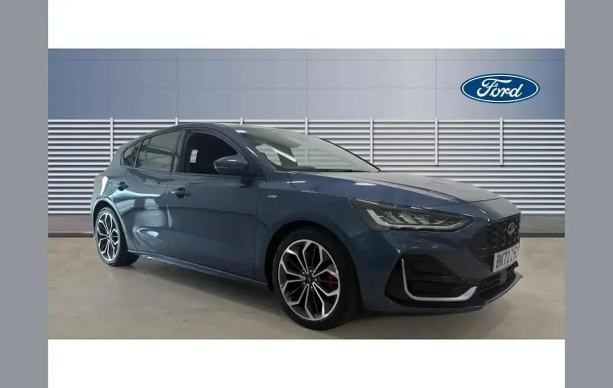 Used Ford Focus ST-Line 125 HP (91 kW) 2022 Hatchback