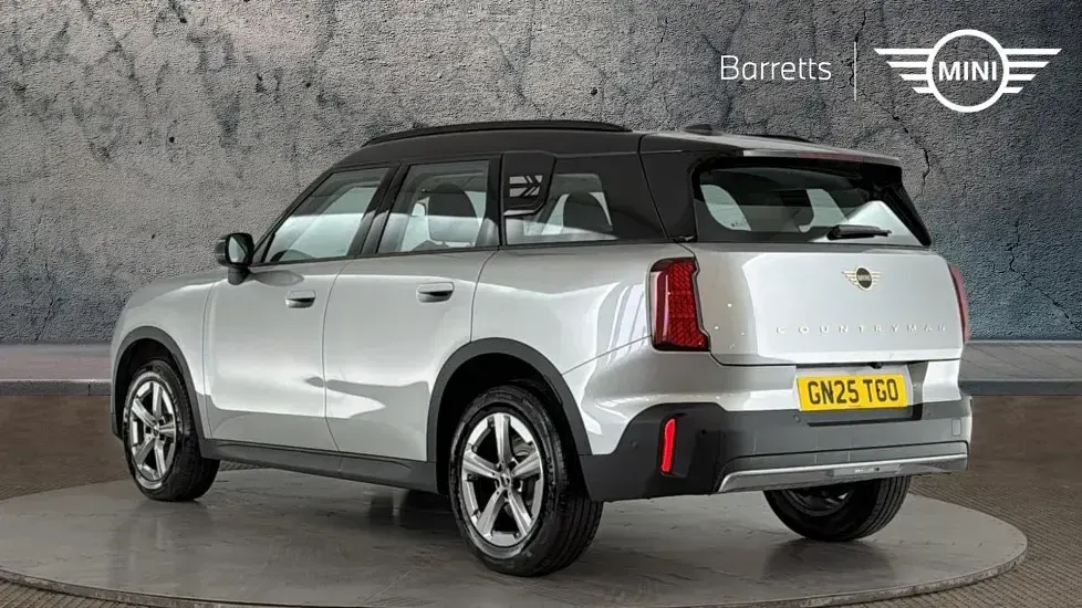 Used Mini Countryman 168 HP (123 kW) 2025 Silver SUV