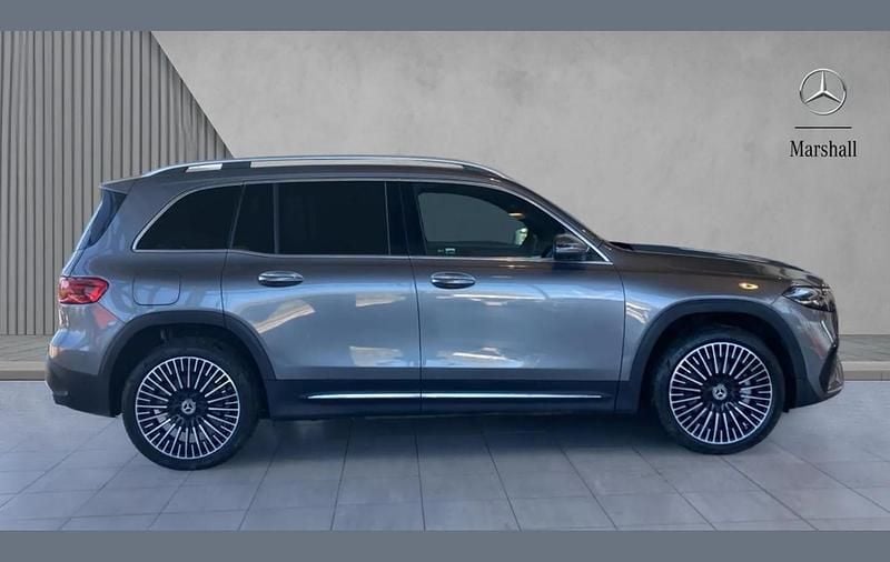 Usado Mercedes EQB250+ AMG Line Premium 139 kW (190 HP) 2024 Cinzento SUV