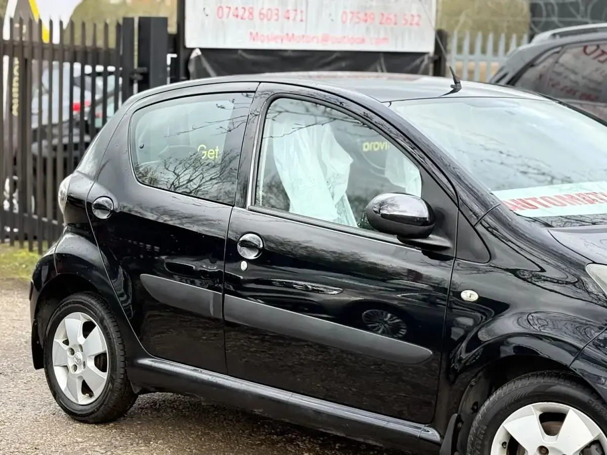 Used Toyota Aygo 2009 Black Hatchback