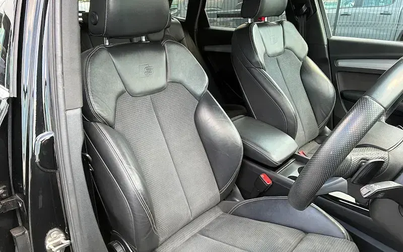 Used Audi Q5 S-Line 204 HP (150 kW) 2024 SUV