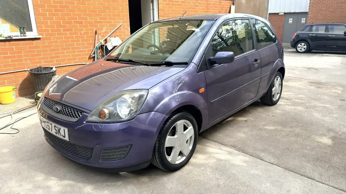 Used Ford Fiesta Style 75 HP (55 kW) 2007 Mauve/purple Hatchback