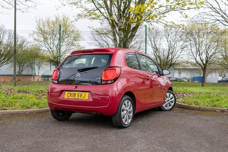 Used Citroën C1 Feel 68 HP (50 kW) 2018 Red Hatchback