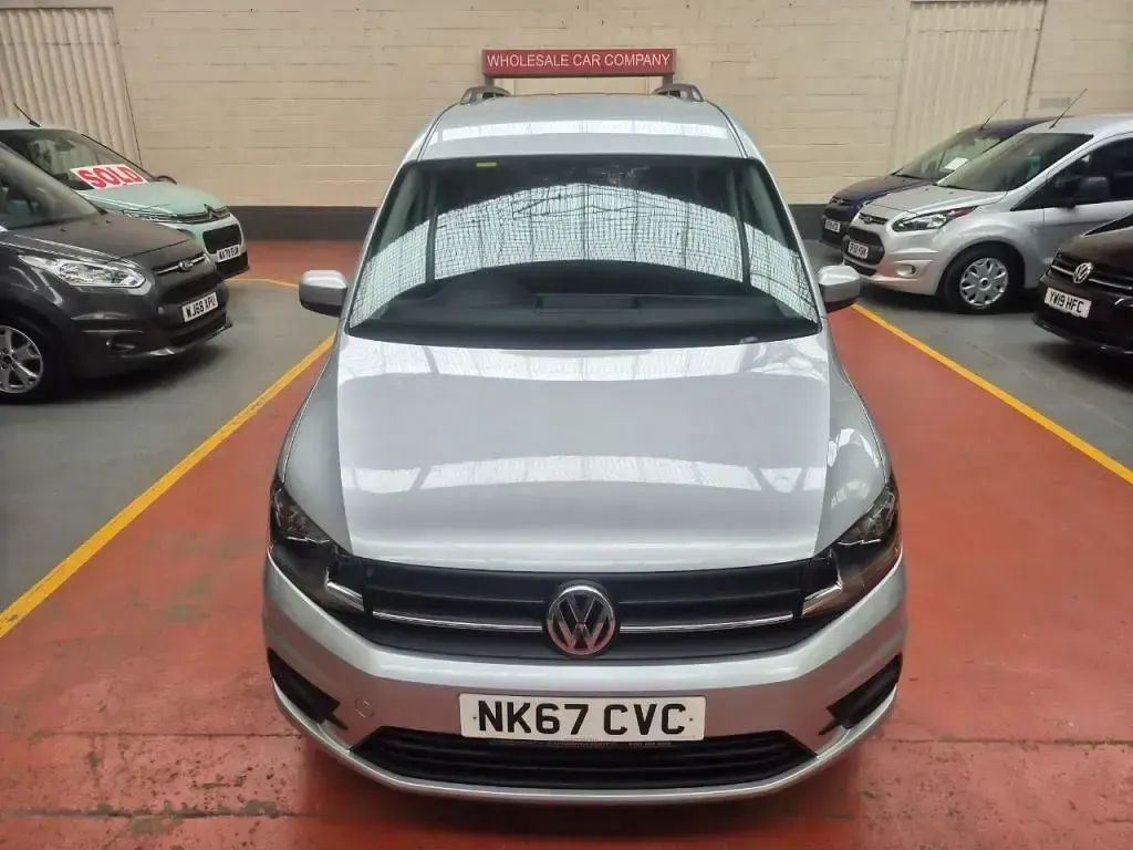 Usado VW Caddy Maxi Life 2017 Prateado Monovolume