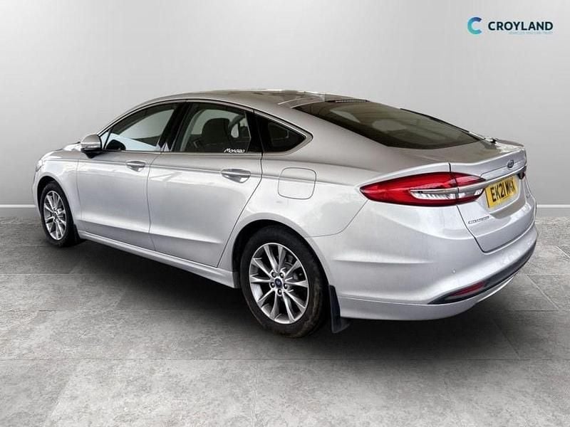 Used Ford Mondeo Zetec 150 HP (110 kW) 2021 Silver Hatchback