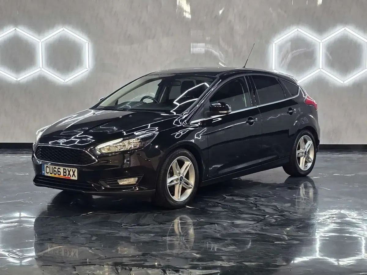 Used Ford Focus Zetec 2016 Black