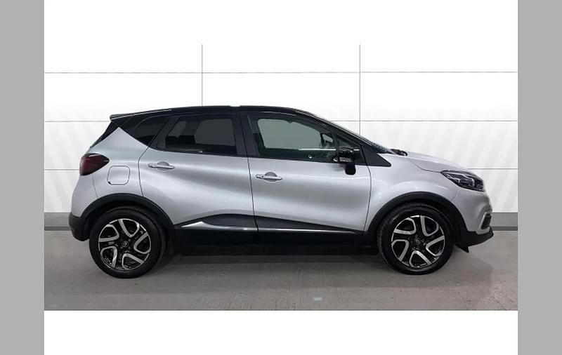Used Renault Captur Iconic 90 HP (66 kW) 2019 Other SUV