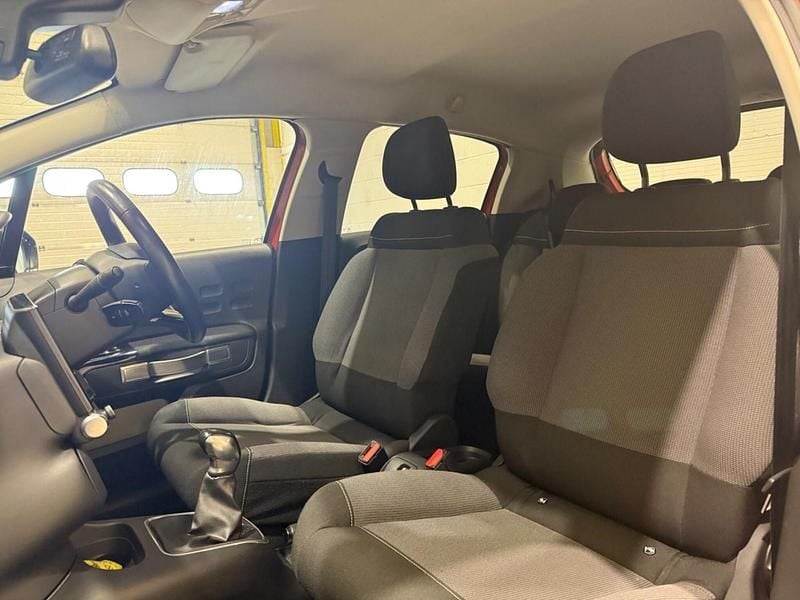 Used Citroën C3 Flair 110 HP (80 kW) 2017 Orange Hatchback