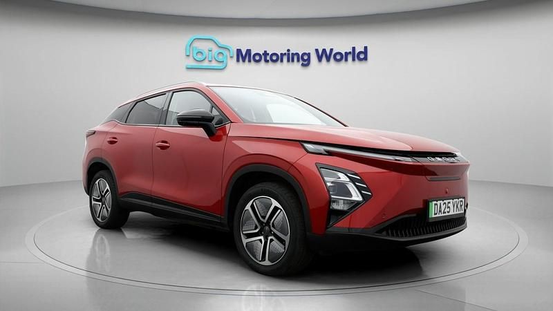 Used Omoda E5 150 kW (204 HP) 2025 Red SUV