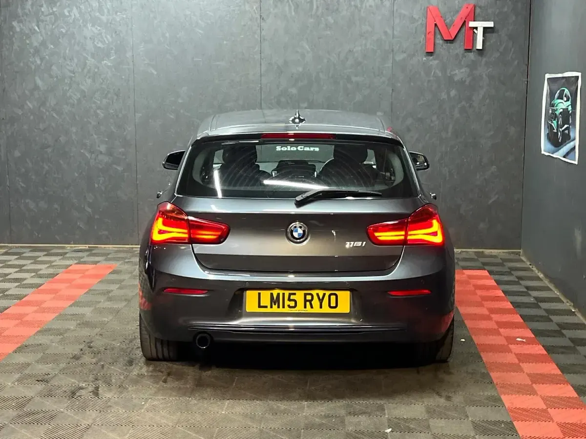 Used BMW 118 Sport Line 134 HP (98 kW) 2015 Grey Hatchback