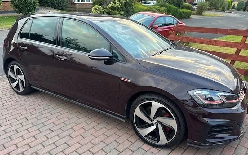 Black Used 2017 VW Golf VII GTI Hatchback | £15,999 (Fair price) - Image 1/1