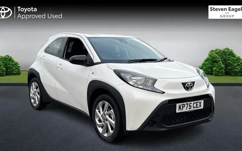 Used Toyota Aygo X PURE 72 HP (52 kW) 2025 SUV