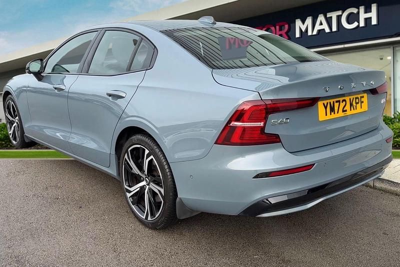 Used Volvo S60 Ultimate 250 HP (183 kW) 2023 Grey Sedan