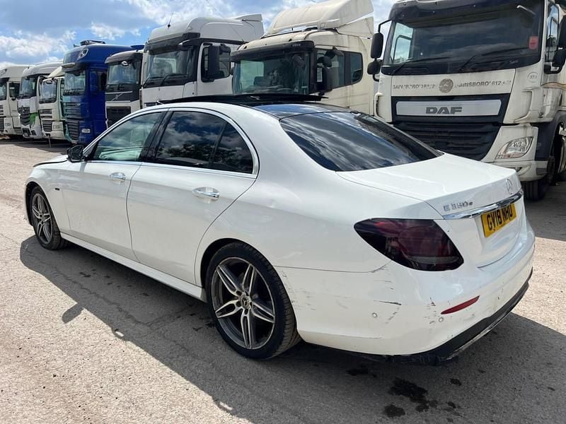 Used Mercedes E350 AMG Line Premium 299 HP (219 kW) 2018 White Sedan