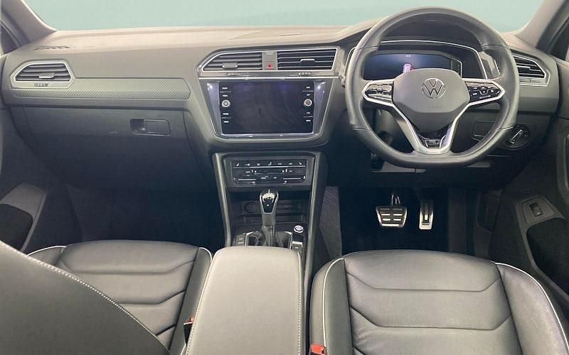 Used VW Tiguan R-line 245 HP (180 kW) 2023 Black SUV