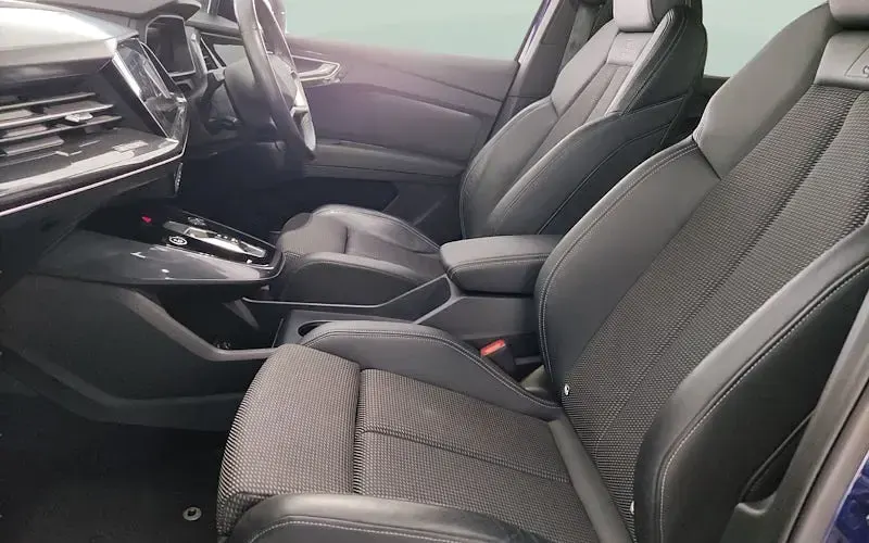 Used Audi Q4 e-tron S-Line 150 kW (204 HP) 2023 SUV