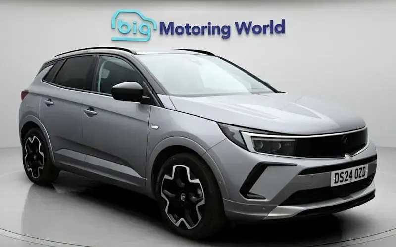 Gebraucht Vauxhall Grandland X Ultimate 131 PS (96 kW) 2024 SUV
