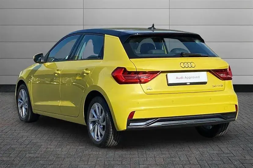 Gebraucht Audi A1 Sport 110 PS (80 kW) 2023 Schwarz SUV