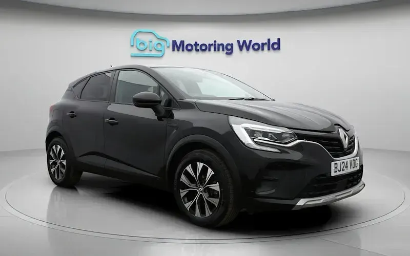 Used Renault Captur Evolution 143 HP (105 kW) 2024 Black SUV