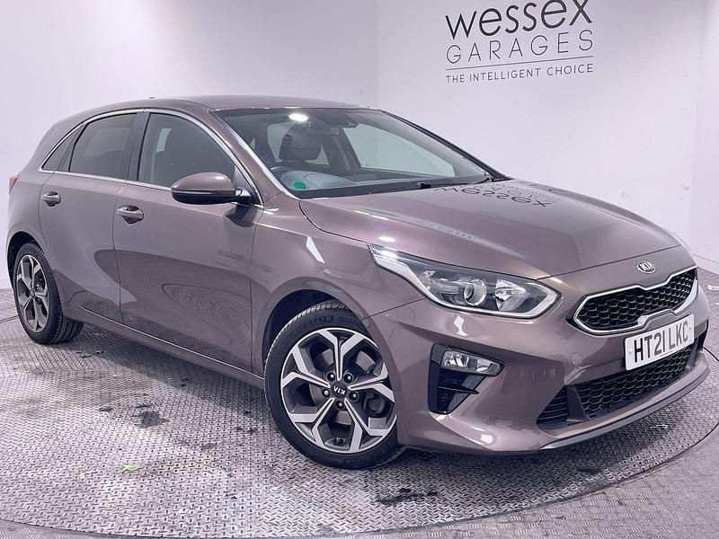 Used Kia Ceed 158 HP (116 kW) 2021 Hatchback