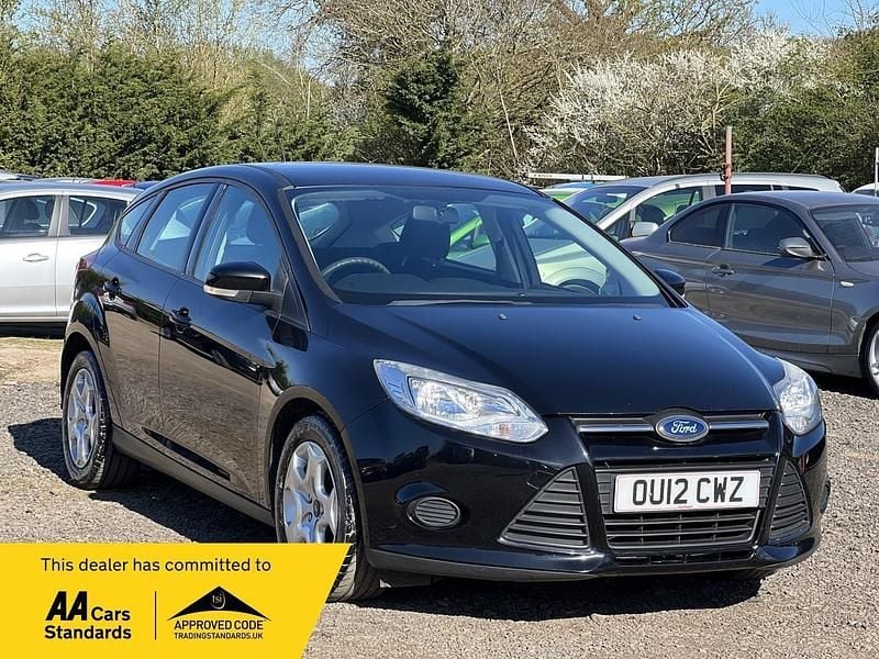 Used Ford Focus S 115 HP (84 kW) 2012 Black Hatchback