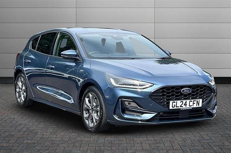 Chrome blue Used 2024 Ford Focus ST-Line Hatchback | £19,500 (Fair price) - Image 1/4