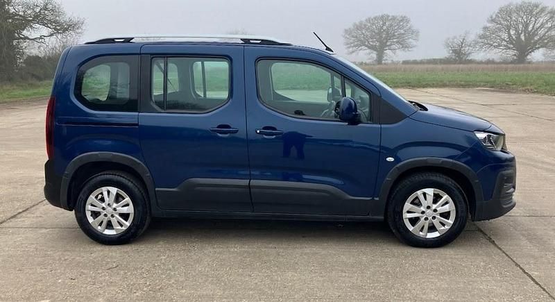 Used Peugeot Rifter Allure 2019 Blue MPV
