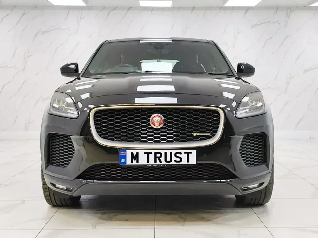 Used Jaguar E-Pace R-Dynamic 180 HP (132 kW) 2019 Black SUV