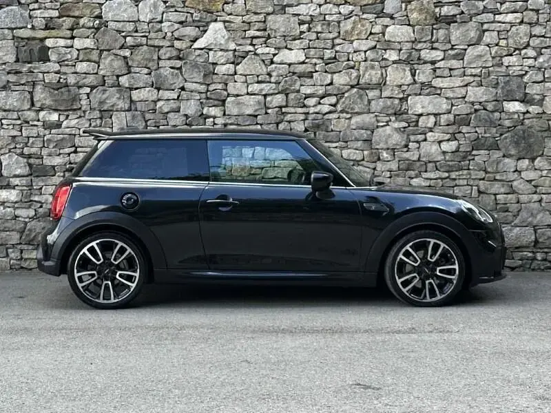 Used Mini Cooper S Hatch 176 HP (129 kW) 2023 Black Hatchback