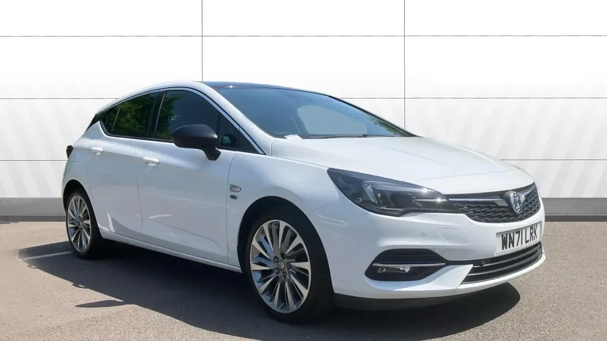 Used Vauxhall Astra Edition 145 HP (106 kW) 2021 Hatchback