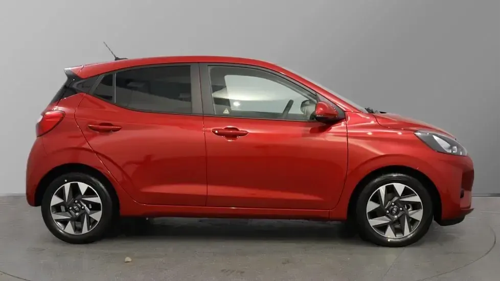 New Hyundai i10 Advanced 63 HP (46 kW) 2026 Dragon red Hatchback